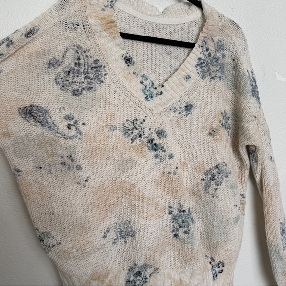 Anthropologie Pilcro Slouchy V-Neck Sweater Ivory Floral Bohemian Oversized - Picture 7 of 13